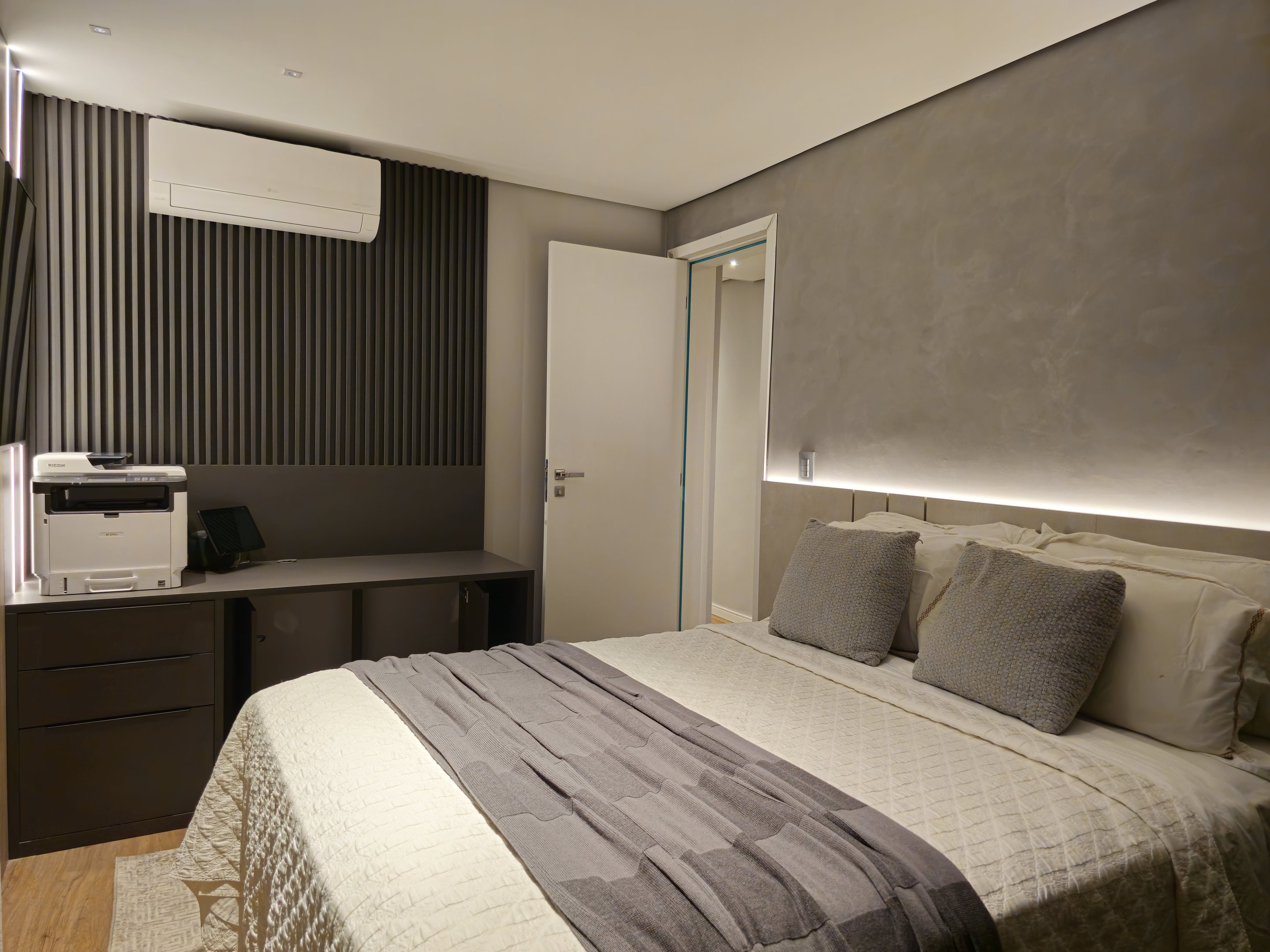 Cobertura urbana — ambiente 11 de 12, projeto e execução DecoraWorld para hospedagem